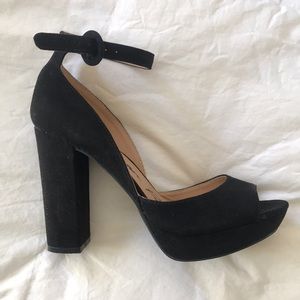 Open toe strappy heels